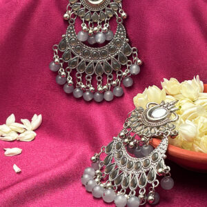 Saanjhika Earrings